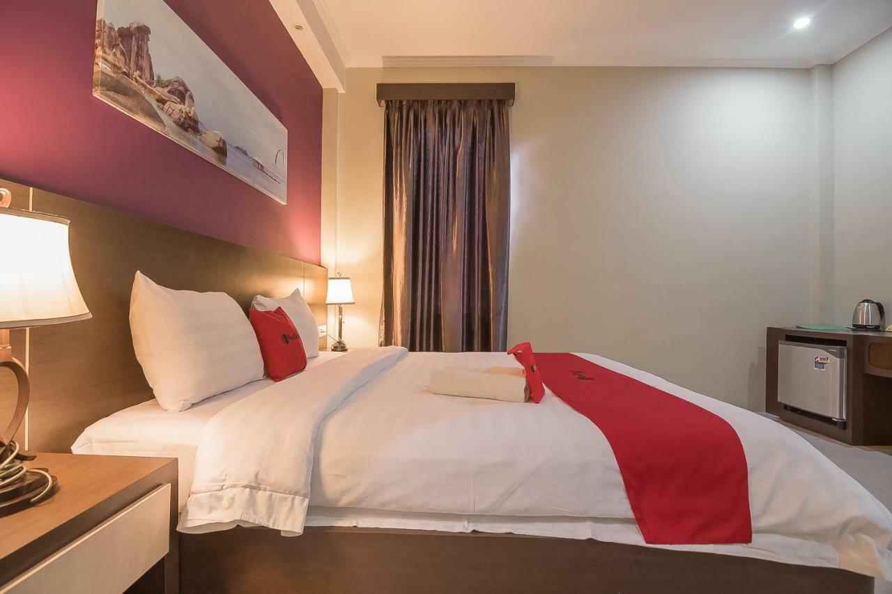 Reddoorz Plus @ Tanjung Pandan Belitung 2 Εξωτερικό φωτογραφία