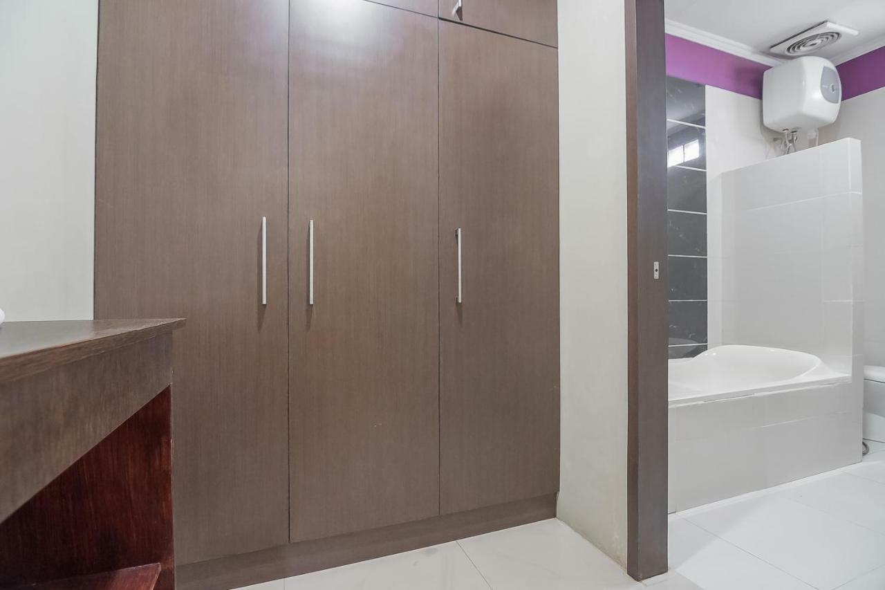 Reddoorz Plus @ Tanjung Pandan Belitung 2 Εξωτερικό φωτογραφία