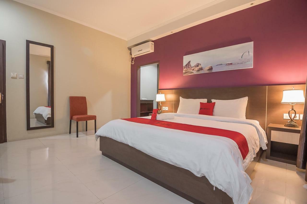 Reddoorz Plus @ Tanjung Pandan Belitung 2 Εξωτερικό φωτογραφία